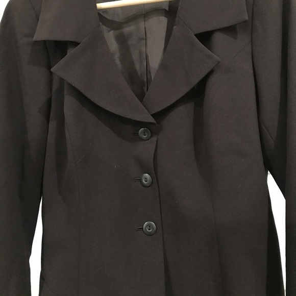 Talbots Blazer Jacket, Size 4. - Picture 3 of 4